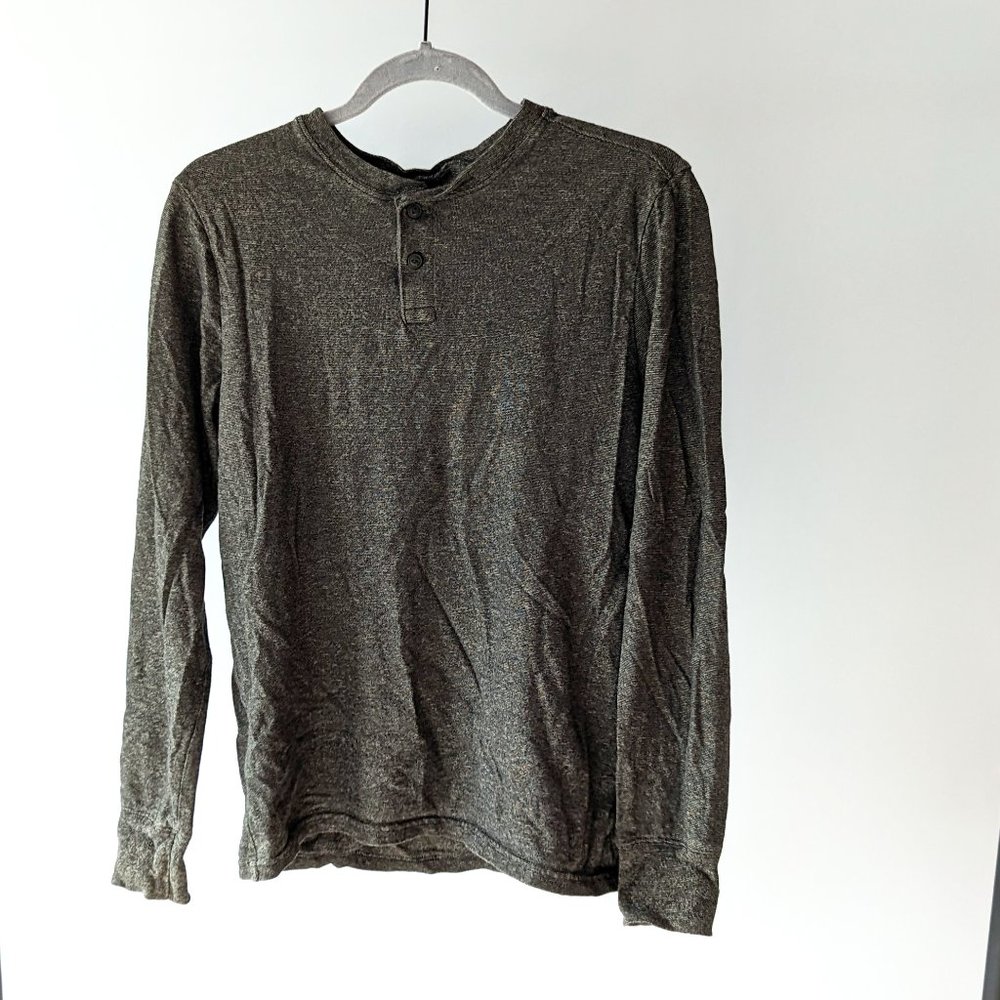 Merona Long Sleeve Green T-shirt